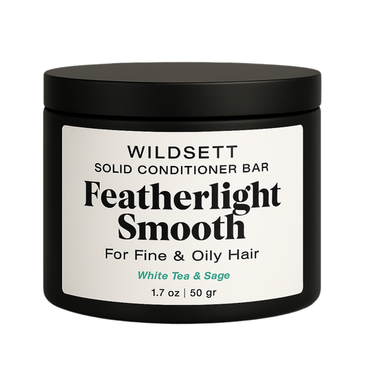 A weightless conditioner bar crafted to deliver softness, shine, and scalp balance—without buildup.
Formulated with BTMS-25, babassu oil, witch hazel, and plant-based humectants, this bar detangles and hydrates while keeping roots light and refreshed.

Perfect for daily or frequent use on fine, flat, or oily-prone hair.