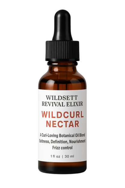 A rich, curl-loving oil blend crafted to define texture, fight frizz, and lock in hydration without buildup. Infused with baobab, camellia, avocado, and broccoli seed oils for elasticity, softness, and shine — plus amla and sea buckthorn to strengthen and repair dry, coily strands.