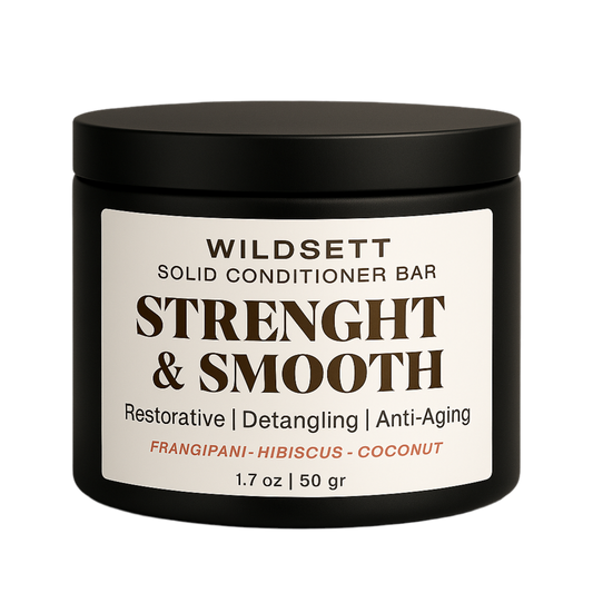 Crafted for fine, thinning, or fragile hair, this botanical conditioner infuses strands with baobab protein for elasticity, pumpkin seed oil for shine and strength, and aloe for lightweight hydration. Designed to detangle, seal split ends, and smooth frizz—without weighing hair down.