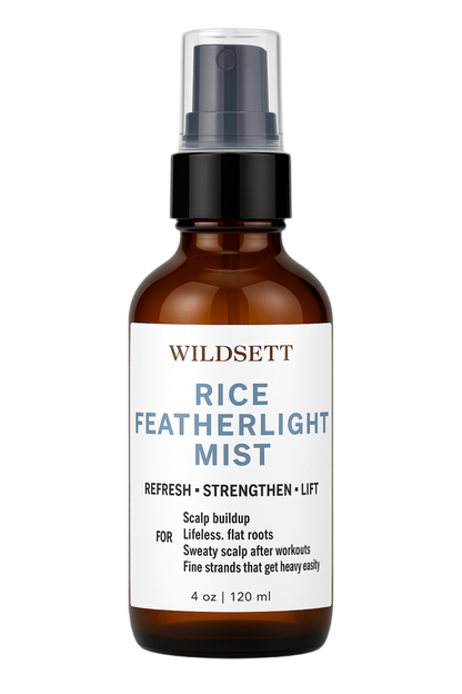A feather-light, protein-rich scalp and hair mist crafted to refresh oily roots, balance oil production, and boost natural volume for fine or flat hair. Powered by fermented rice water, witch hazel, and strengthening panthenol, this alcohol-free formula helps clarify the scalp, reinforce delicate strands, and add airy lift—without any heaviness or buildup.