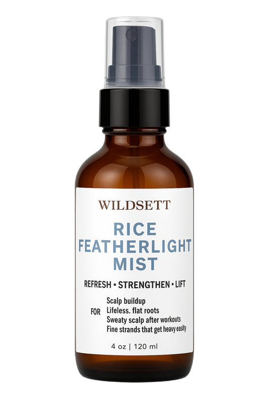 A feather-light, protein-rich scalp and hair mist crafted to refresh oily roots, balance oil production, and boost natural volume for fine or flat hair. Powered by fermented rice water, witch hazel, and strengthening panthenol, this alcohol-free formula helps clarify the scalp, reinforce delicate strands, and add airy lift—without any heaviness or buildup.